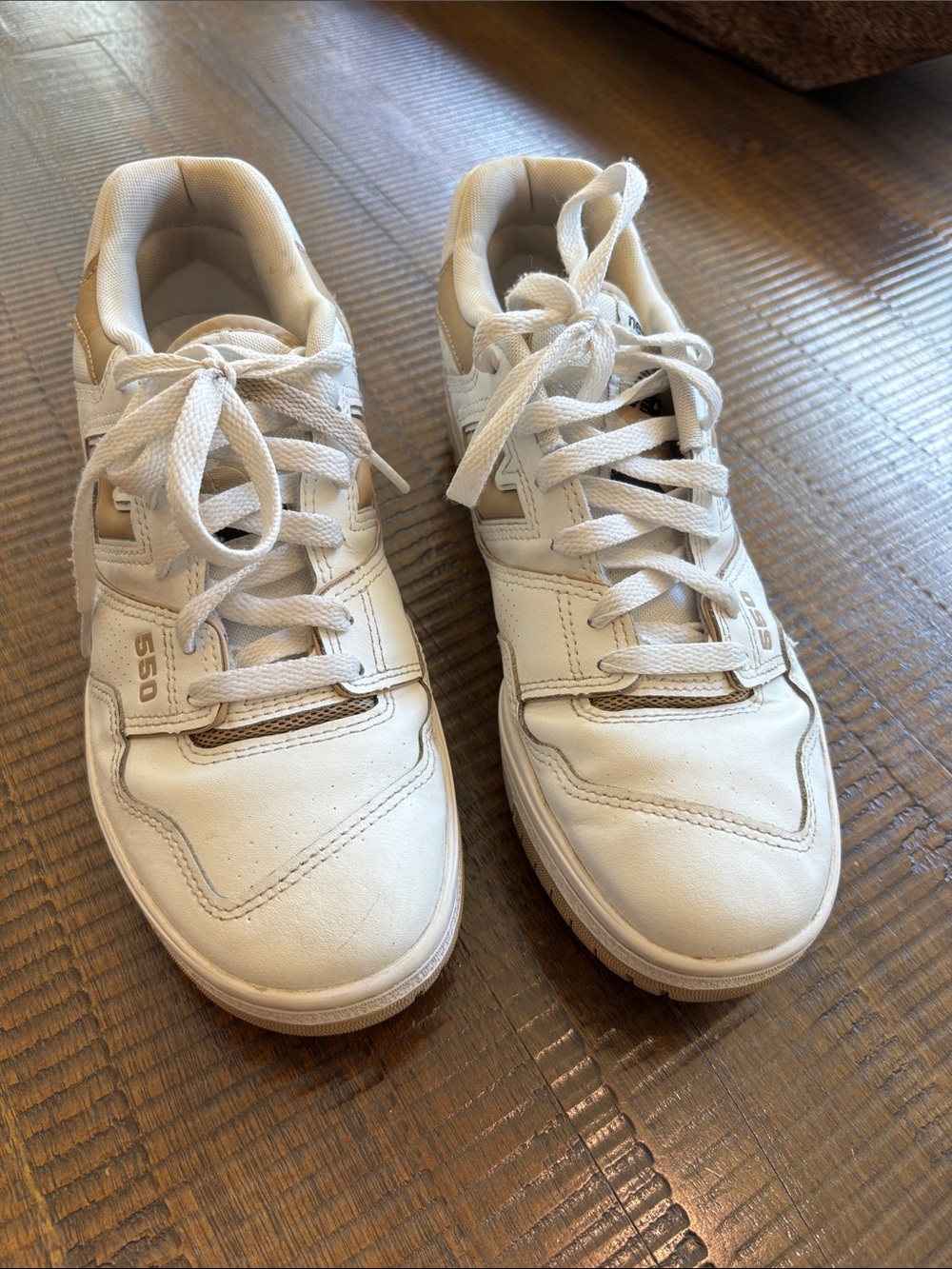 Women’s New Balance 550 White Athletic Sneakers - size 9